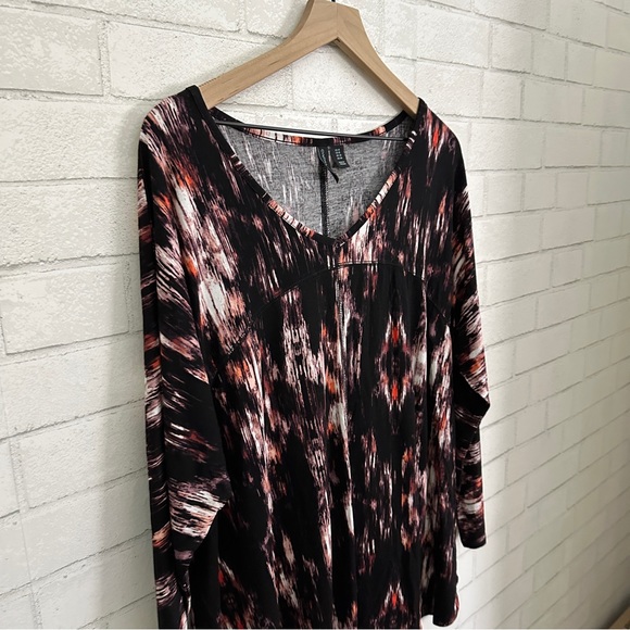 CYNTHIA ROWLEY Black Multi Colored Long Sleeve Top - Picture 3 of 9